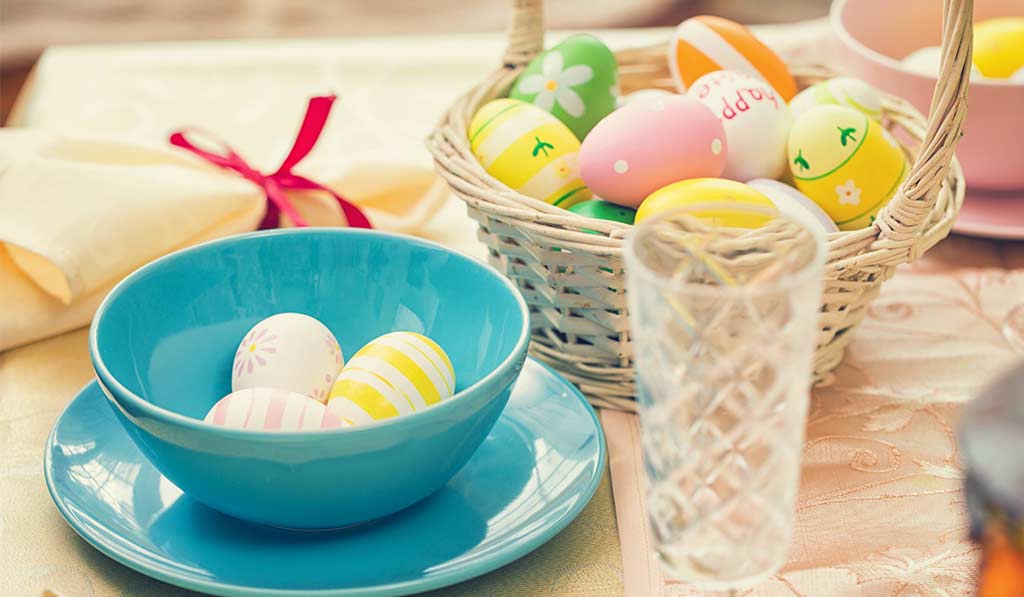 Impress Your Guests with Gorgeous Easter Table Decorating Ideas