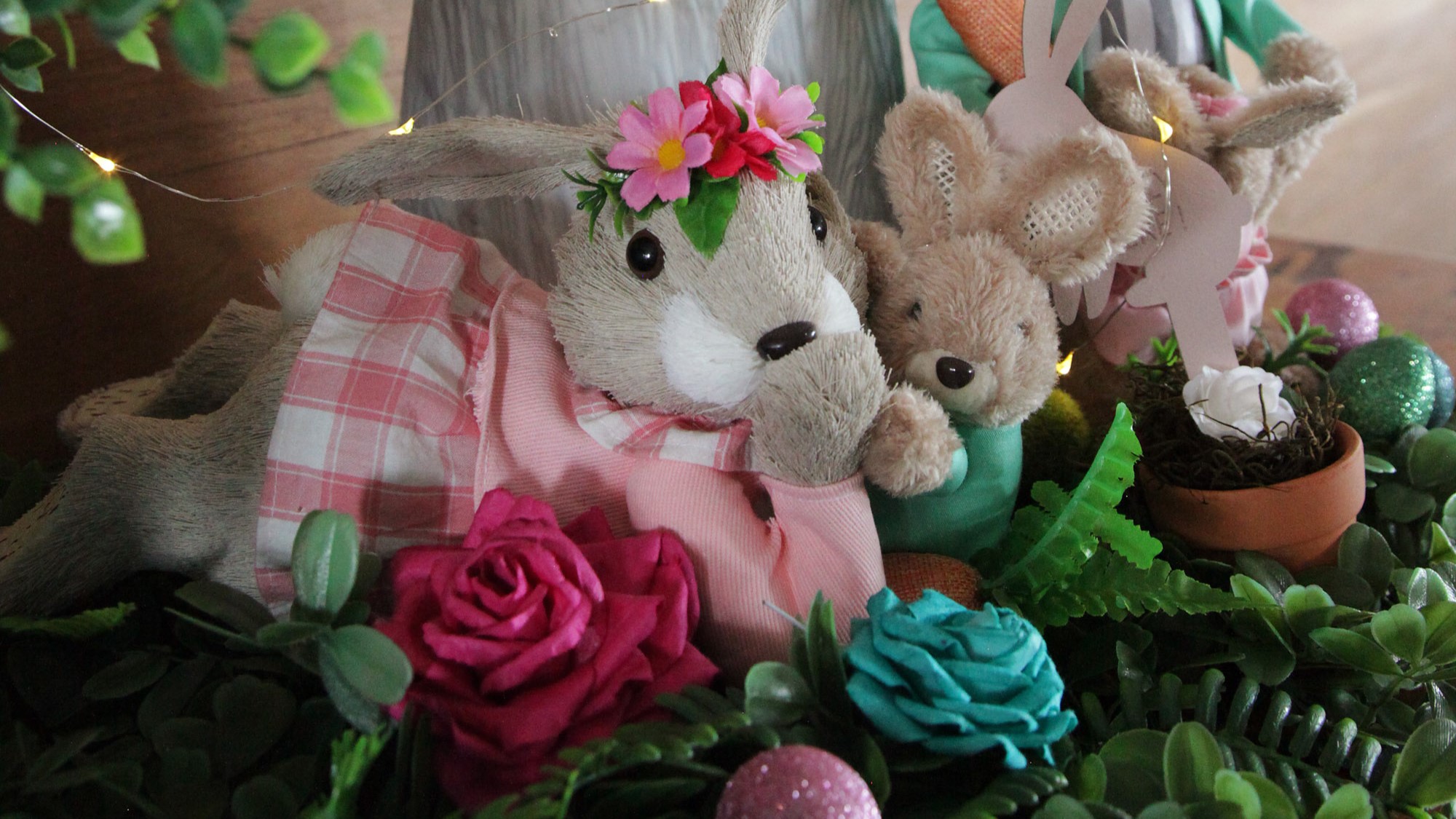 Easy and Fun Easter Decorating