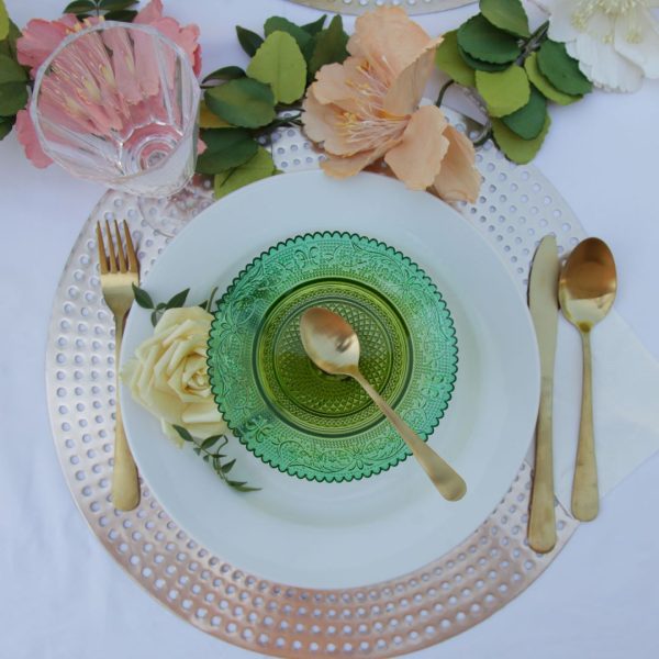 Mother's Day table setting idea