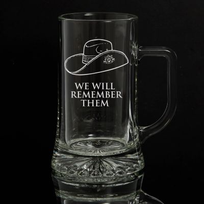 ANZAC Tribute Memorial Slouch Hat Engraved Tankard Glass Stein